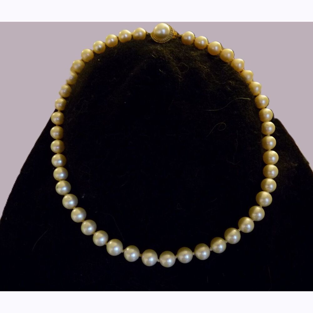 Vintage 50s Crown Trifari Knotted Faux Pearl Necklace Gold Tone Clasp Choker